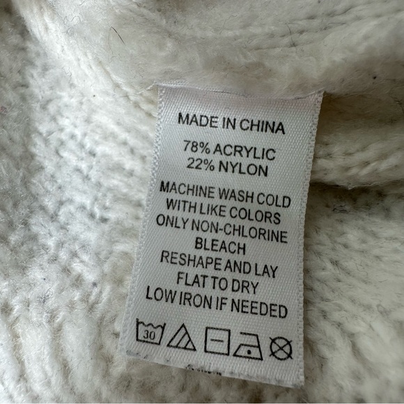 Hill House Ollie Sweater Cardigan Cropped Pearl Buttons Puff Sleeves Small White - Picture 11 of 12